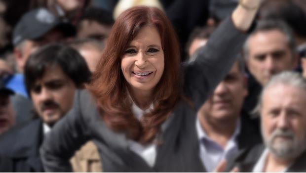 Investigan a Cristina Fernández por encubrimiento de atentado