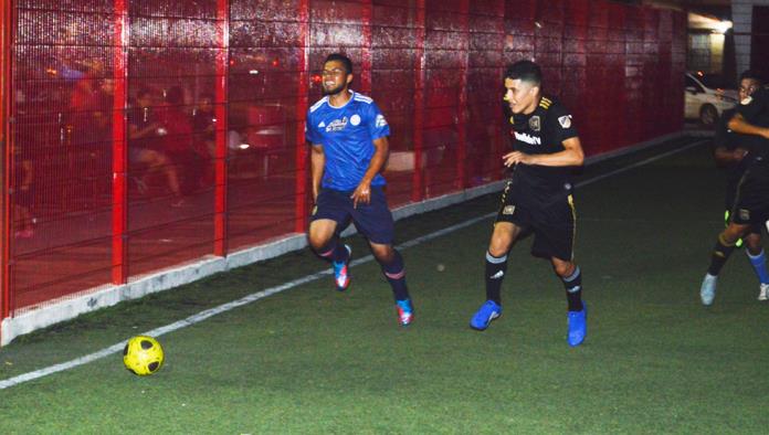 Eagle Pass doblega a Deportivo Saucedo